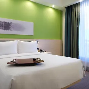 Hampton By Hilton City Centre מלון